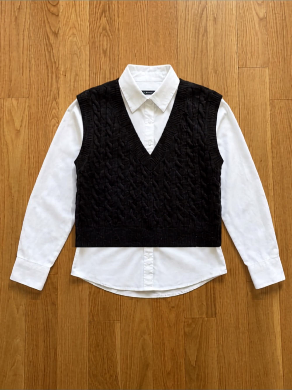 NWT Pants Store Sweater Vest Shirt Top Size XS
